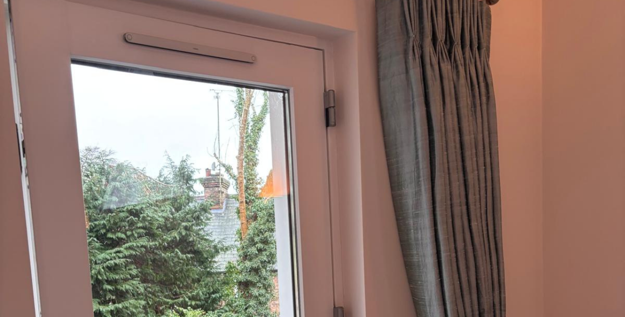 The Benefits of Professional Curtain Cleaning for Landlords and Letting Agents
